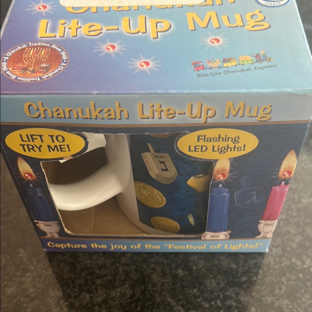 New in  box Chanukah Lite-Up Mug - Blue and White